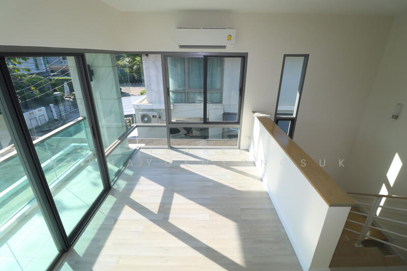 เพอร์เฟค เพลส พระราม 9 กรุงเทพกรีฑา 