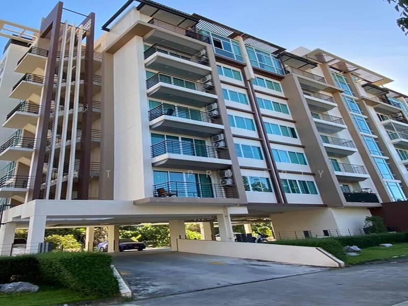 Green Lake ศรีราชา