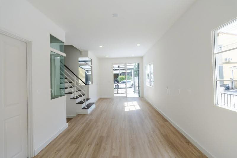 Golden Town Onnut-Pattanakarn, bangkok, 199 Soi On Nut 65 Yeak 14, Prawet, Bangkok, 4 Bedrooms, 113 sqm, Townhouse For Sale, by Connex Property, 500130892 - DDproperty.com