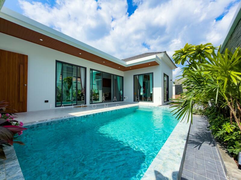 ขาย - ขายพูลวิลล่าใหม่ทำเลศักยภาพ เหมาะทั้งอยู่อาศัยและลงทุนปล่อยเช่า, กระบี่