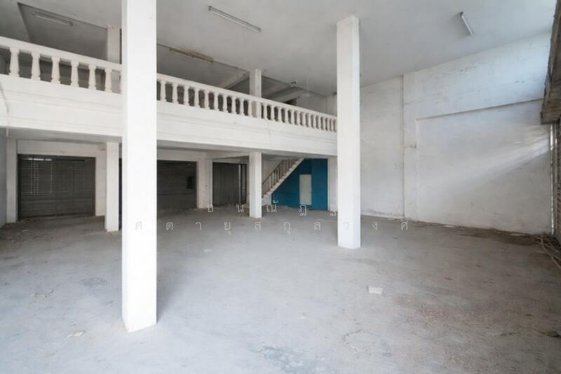 For Sale - อาคารพาณิชย์ 3ชั้นครึ่ง, Suphan Buri