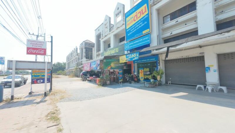 For Sale - อาคารพาณิชย์ 3ชั้นครึ่ง, Suphan Buri