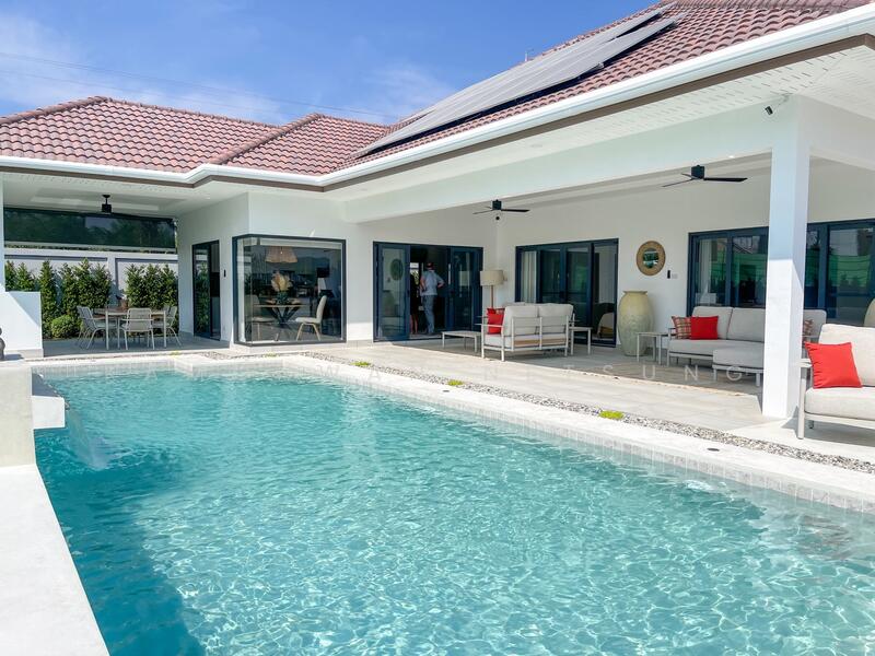 Comfort style and modern convenience villa, Prachuap Khiri Khan, Hua Hin, Hua Hin, Prachuap Khiri Khan, 3 Bedrooms, 248 sqm, Villa For Sale, by Kamonwan Netsung, 500131051 - DDproperty.com