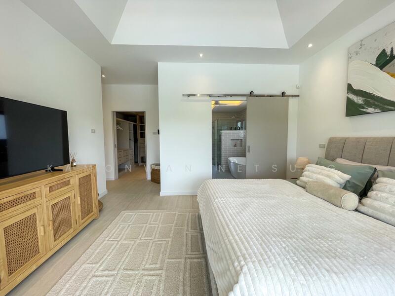 Comfort style and modern convenience villa, Prachuap Khiri Khan, Hua Hin, Hua Hin, Prachuap Khiri Khan, 3 Bedrooms, 248 sqm, Villa For Sale, by Kamonwan Netsung, 500131051 - DDproperty.com