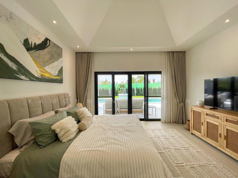 Comfort style and modern convenience villa, Prachuap Khiri Khan, Hua Hin, Hua Hin, Prachuap Khiri Khan, 3 Bedrooms, 248 sqm, Villa For Sale, by Kamonwan Netsung, 500131051 - DDproperty.com