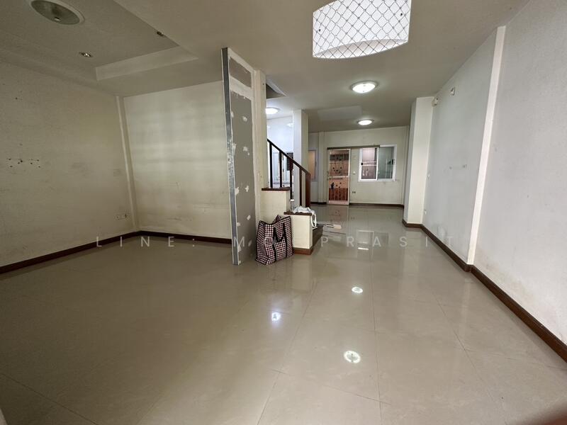 ขาย - Dream Town Suanpak 32 : ดรีมทาวน์ สวนผัก 32, นนทบุรี