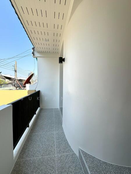 ขาย - เดินไป BTS ปุณณวิถี ได้ เพียง 700ม., กรุงเทพ