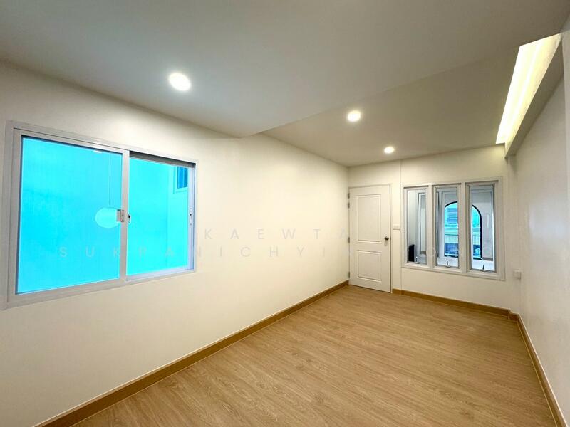 ขาย - เดินไป BTS ปุณณวิถี ได้ เพียง 700ม., กรุงเทพ