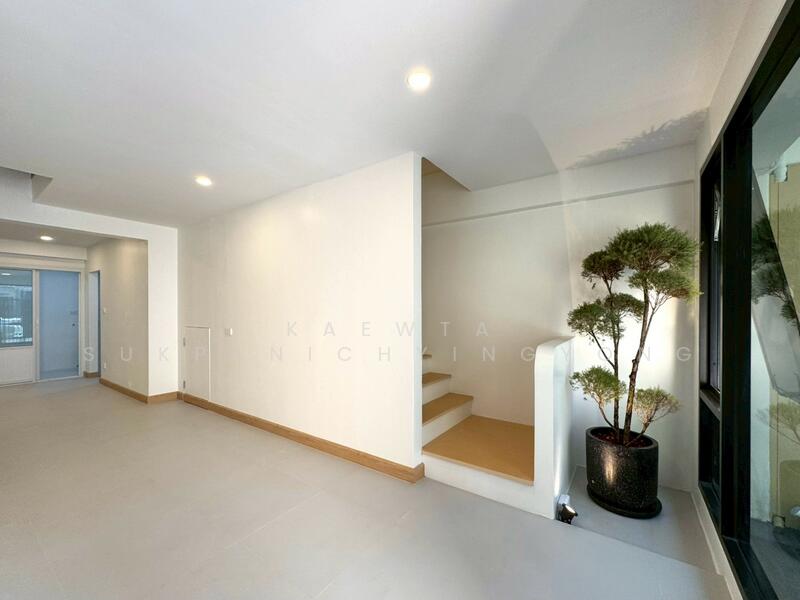 ขาย - เดินไป BTS ปุณณวิถี ได้ เพียง 700ม., กรุงเทพ