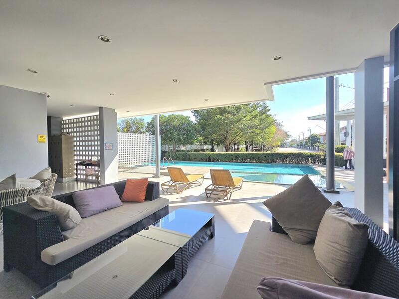 ขาย - The Ricco Residence Wongwaen-Hathairat : เดอะริคโค้ เรสซิเดนซ์ วงแหวนฯ-หทัยราษฎร์, กรุงเทพ