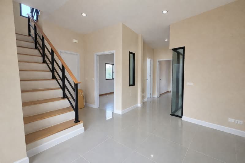 For Sale - The Ricco Residence Wongwaen-Hathairat, Bangkok