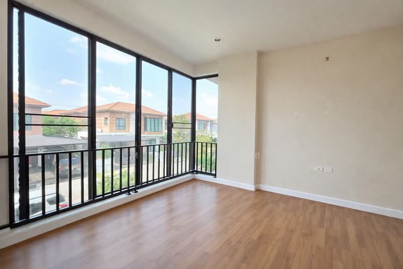 ขาย - The Ricco Residence Wongwaen-Hathairat : เดอะริคโค้ เรสซิเดนซ์ วงแหวนฯ-หทัยราษฎร์, กรุงเทพ