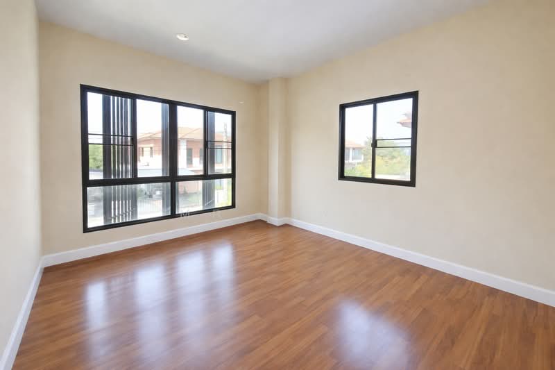 For Sale - The Ricco Residence Wongwaen-Hathairat, Bangkok