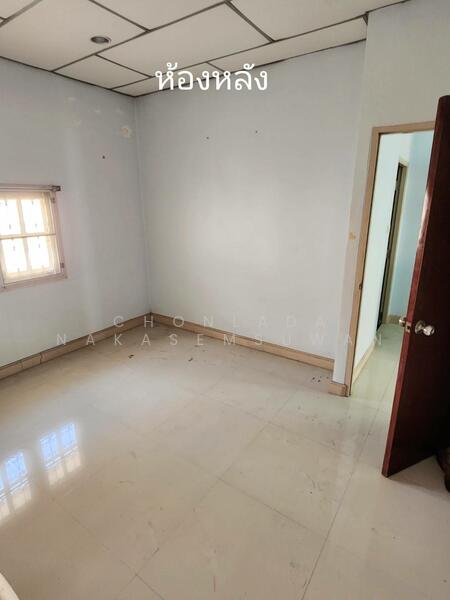  ชั้น2 ห้องหลัง