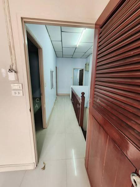 Phoem Phun Thani Village Kaset-Nawamin, Bangkok, ประเสริฐมนูกิจ, Nuan Chan, Bueng Kum, Bangkok, 3 Bedrooms, 200 sqm, Townhouse For Sale, by Chonlada Nakasemsuwan, 500131380 - ชั้น2 ห้องนอนใหญ่ ด้านหน้า - DDproperty.com
