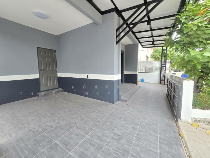 หมู่บ้าน พร้อมพัฒน์1 รามอินทรา ถนนหทัยราษฎร์ คลองสามวา, Bangkok, Sam Wa Tawan Tok, Khlong Sam Wa, Bangkok, 3 Bedrooms, 140 sqm, Semi-Detached House (Twin House) For Sale, by นภัสศรณ์ วงศ์สินไทยกร (นันท์), 500131390 - DDproperty.com
