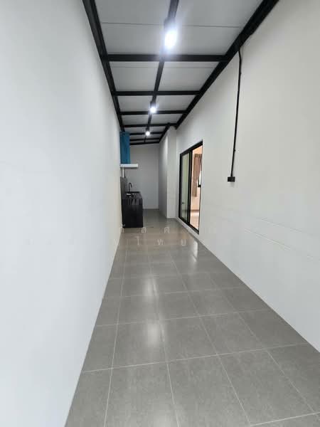 หมู่บ้าน พร้อมพัฒน์1 รามอินทรา ถนนหทัยราษฎร์ คลองสามวา, Bangkok, Sam Wa Tawan Tok, Khlong Sam Wa, Bangkok, 3 Bedrooms, 140 sqm, Semi-Detached House (Twin House) For Sale, by นภัสศรณ์ วงศ์สินไทยกร (นันท์), 500131390 - DDproperty.com