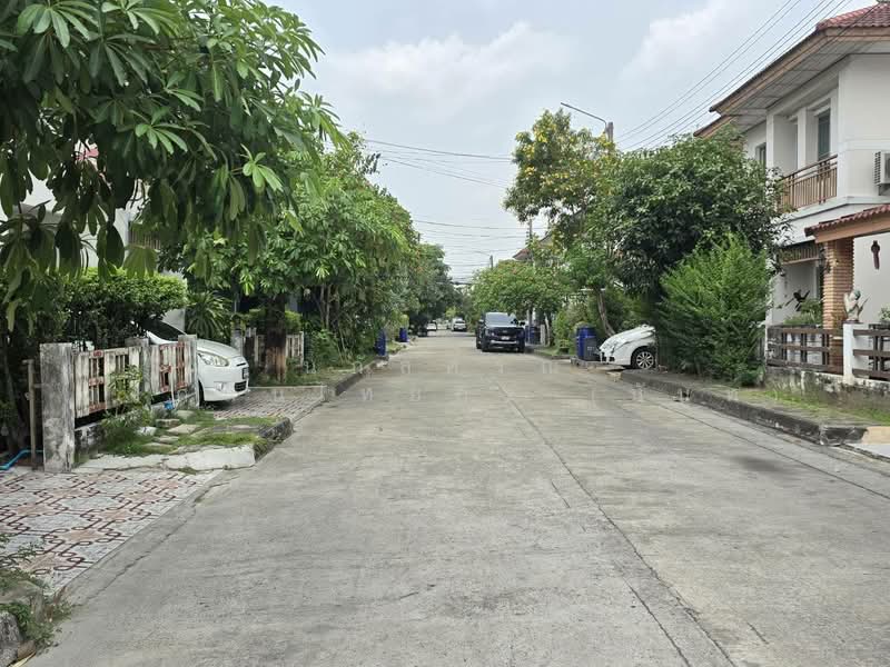ขาย - หมู่บ้าน พร้อมพัฒน์1 รามอินทรา ถนนหทัยราษฎร์ คลองสามวา, กรุงเทพ