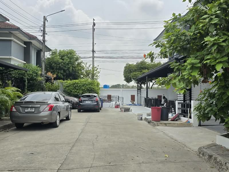 ขาย - หมู่บ้าน พร้อมพัฒน์1 รามอินทรา ถนนหทัยราษฎร์ คลองสามวา, กรุงเทพ