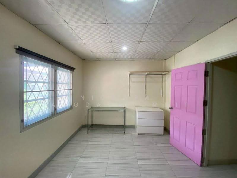 บ้านทาวน์เฮ้าส์, Prachuap Khiri Khan, Nong Kae, Hua Hin, Prachuap Khiri Khan, 3 Bedrooms, 100 sqm, Townhouse For Sale, by Nichapa Tangdachsumrit, 500131447 - DDproperty.com