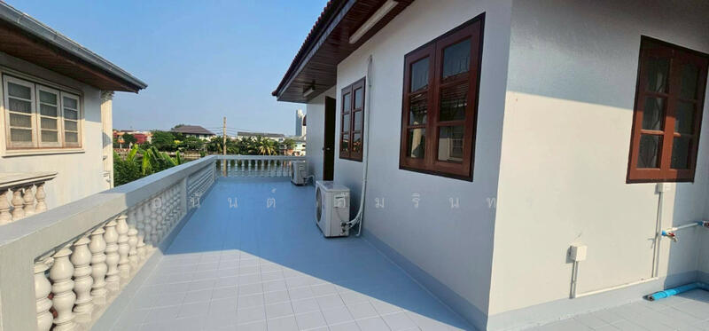 ให้เช่า - ซ.นาคนิวาส 44 ใกล้สวนสาธารณะบึงน้ำ ลาดพร้าว 71, กรุงเทพ