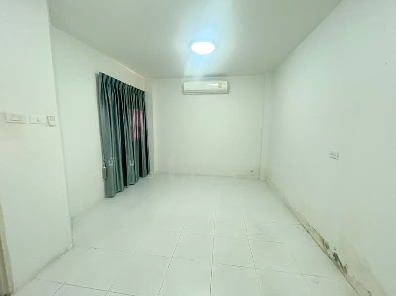 Floraville Rangsit-Pathumthani, Pathum Thani, รังสิต-ปทุมธานี, Bang Phun, Muang Pathum Thani, Pathum Thani, 4 Bedrooms, 200 sqm, Single Detached House For Sale, by ภัทรนัน อิศรางกูร ณ อยุธยา, 500131495 - DDproperty.com