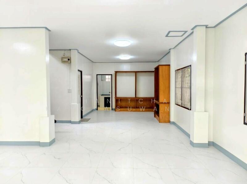 ให้เช่า - โครงการเมืองเพชรวิลเลจ, กรุงเทพ