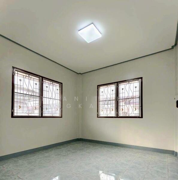 ให้เช่า - โครงการเมืองเพชรวิลเลจ, กรุงเทพ