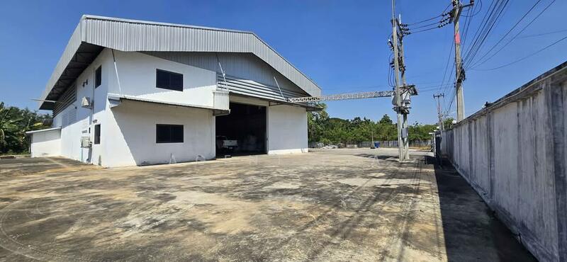 ให้เช่า - ให้เช่า โกดัง/โรงงาน/คลังสินค้า ติดถนนสุวินทวงศ์ (SPSAD3789), ฉะเชิงเทรา