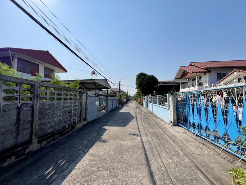 ขาย - โอกาสเป็นของคนเห็นก่อน ขายที่ดินพหลโยธิน 58 แยก 42 เหมาะปลูกบ้าน-เปิดกิจการ, กรุงเทพ