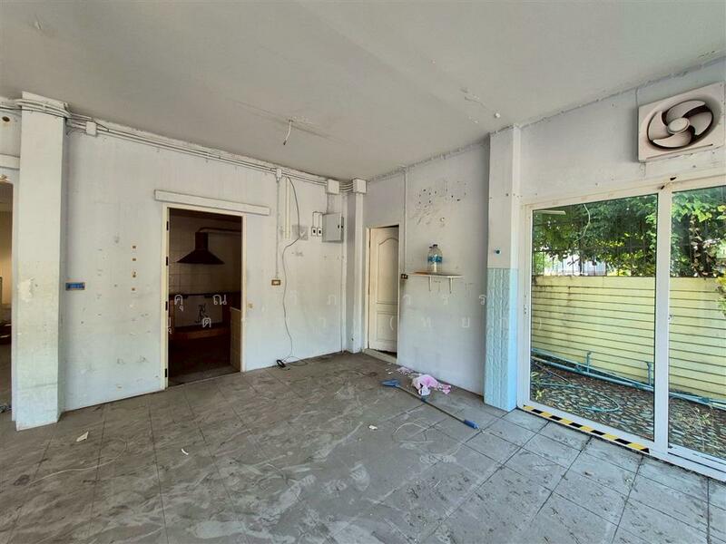 Pruksachat Ramkhamhaeng 118, Bangkok, Soi Ramkhamhaeng 118, Saphan Sung, Saphan Sung, Bangkok, 4 Bedrooms, 700 sqm, Single Detached House For Sale, by คุณ วิภาวรรณ บุตรพา (หยก), 500131652 - DDproperty.com