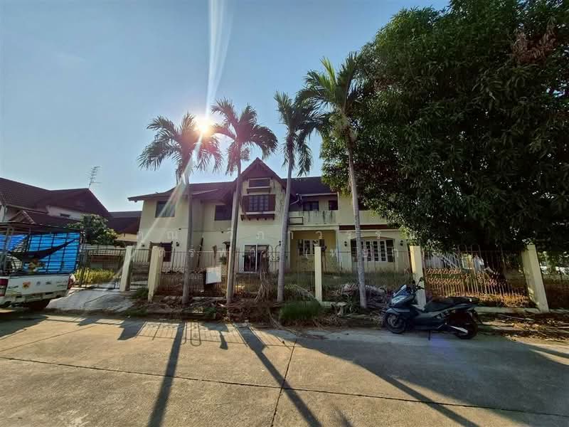 Pruksachat Ramkhamhaeng 118, Bangkok, Soi Ramkhamhaeng 118, Saphan Sung, Bangkok, 4 Bedrooms, 700 sqm, Single Detached House For Sale, by คุณ วิภาวรรณ บุตรพา (หยก), 500131652 - DDproperty.com