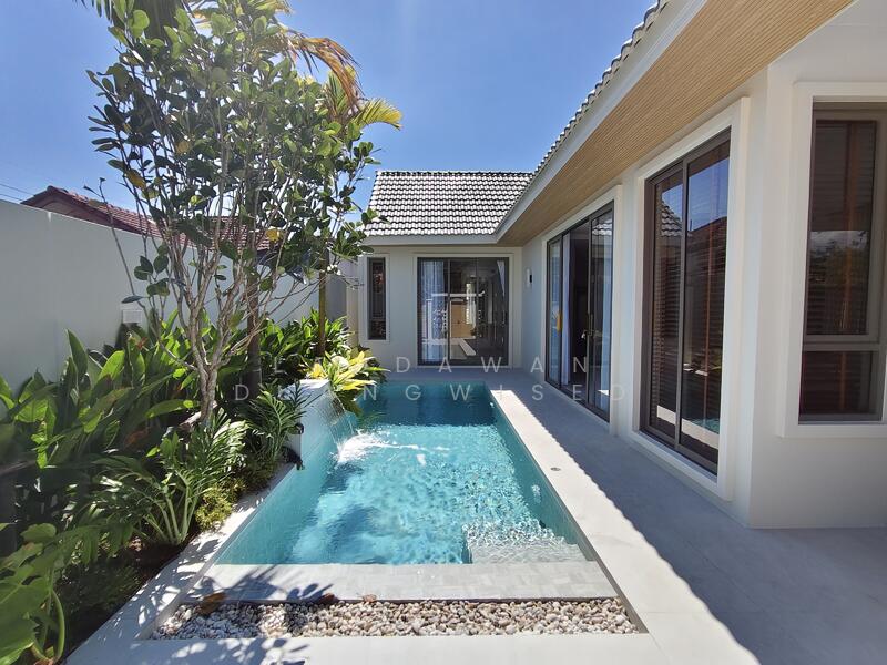 ขาย - บ้านพูลวิลล่าพร้อมสระส่วนตัว รีโนเวทใหม่ ทั้งหลัง, ภูเก็ต