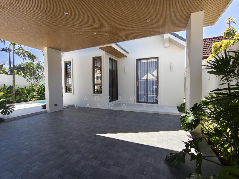 ขาย - บ้านพูลวิลล่าพร้อมสระส่วนตัว รีโนเวทใหม่ ทั้งหลัง, ภูเก็ต