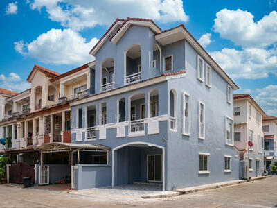 ขาย - The Balcony Home : เดอะบัลโคนี่ โฮม, กรุงเทพ