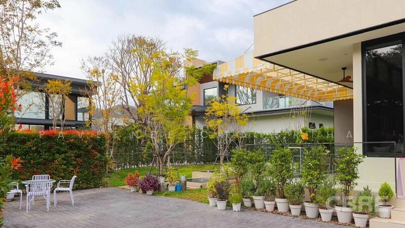 ขาย - Modern House with Gelato Boutique in Khao Yai, นครราชสีมา