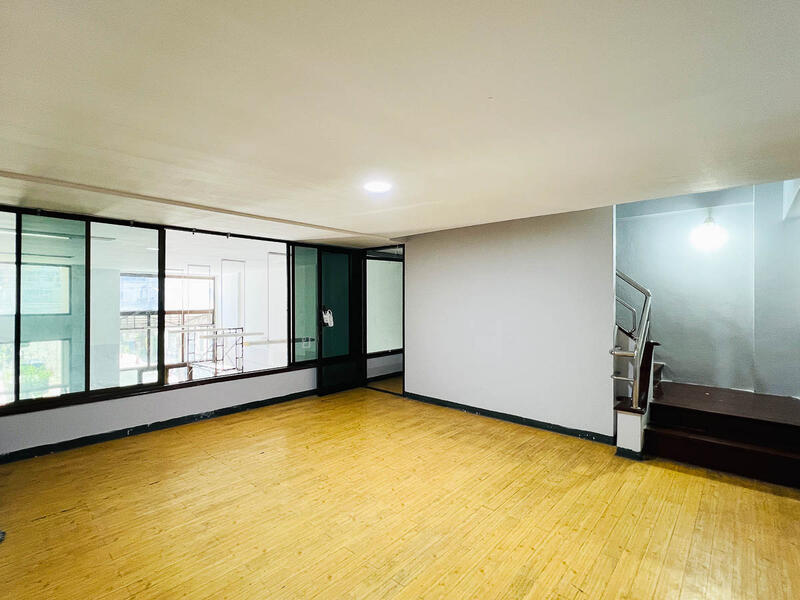 ขาย - ลาดพร้าว ประชาอุทิศ รามคำแหง, กรุงเทพ