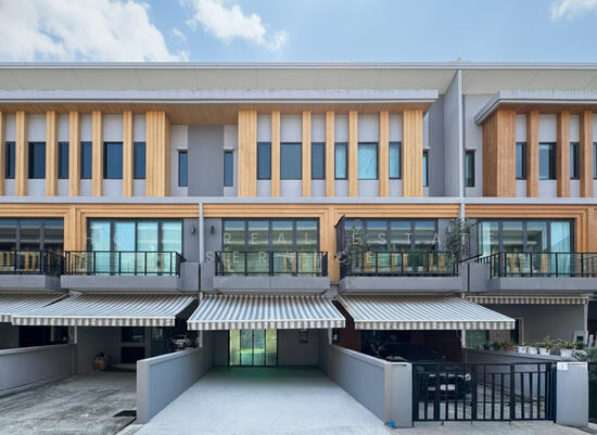 Eigen Rama 9 : ไอเจ้นท์ พระราม 9, กรุงเทพ