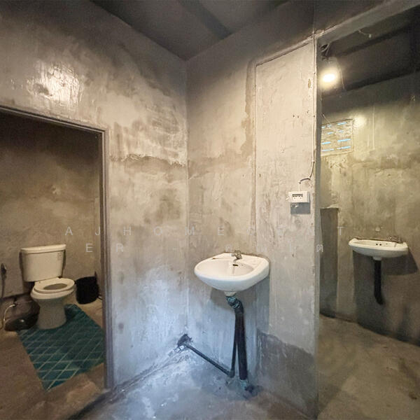 ให้เช่า - ที่ดินพร้อมสิ่งปลูกสร้าง76ตรว. ข้างราชมงคลรัตนโกสินทร์ ศาลายา พุทธมณฑลสาย5, นครปฐม