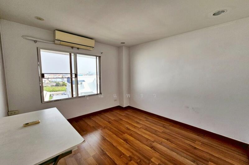 ขาย - The Parkland Bangna : เดอะ พาร์คแลนด์ บางนา, กรุงเทพ