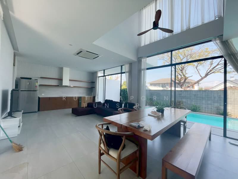 ให้เช่า - บ้าน 3 ชั้น พร้อมสระว่ายน้ำส่วนตัว ให้เช่า – ใกล้มหาวิทยาลัยเชียงใหม่ เพียง 5 นาที ค่าเช่า 70,000 บา, เชียงใหม่