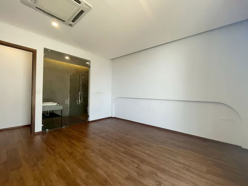 ให้เช่า - บ้าน 3 ชั้น พร้อมสระว่ายน้ำส่วนตัว ให้เช่า – ใกล้มหาวิทยาลัยเชียงใหม่ เพียง 5 นาที ค่าเช่า 70,000 บา, เชียงใหม่