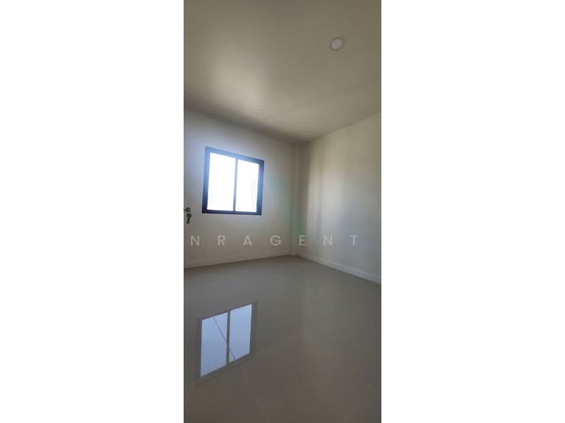 บ้านเดี่ยว 2 ชั้น 4 ห้องนอน 3 ห้องน้ำ, Samut Prakan, Bangphli Yai, Bang Plee, Samut Prakan, 4 Bedrooms, 130 sqm, Semi-Detached House (Twin House) For Sale, by NRagent, 500132205 - DDproperty.com