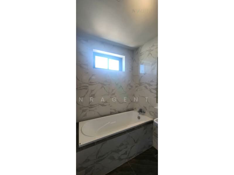 บ้านเดี่ยว 2 ชั้น 4 ห้องนอน 3 ห้องน้ำ, Samut Prakan, Bangphli Yai, Bang Plee, Samut Prakan, 4 Bedrooms, 130 sqm, Semi-Detached House (Twin House) For Sale, by NRagent, 500132205 - DDproperty.com