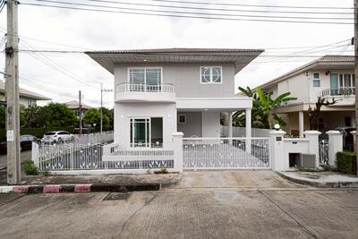 ขาย - Supalai Park Ville Romklao-Suvarnabhumi : ศุภาลัย พาร์ควิลล์ ร่มเกล้า-สุวรรณภูมิ, กรุงเทพ