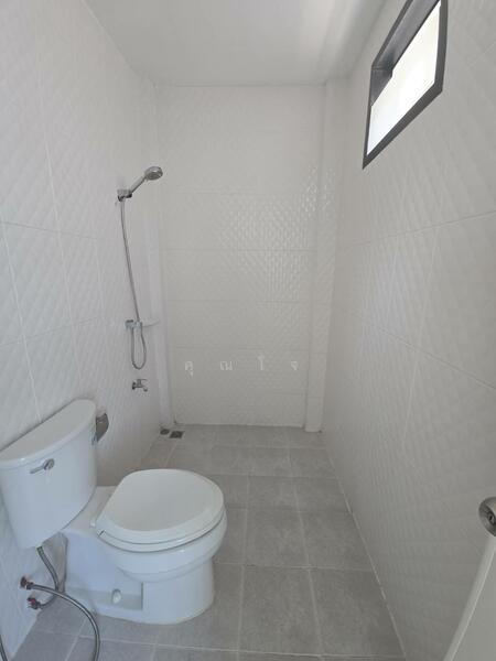 For Sale - ตึกมุมหายาก ทำเลการค้า เหมาะสำหรับทำHome ออฟฟิศ ,Clinic หรือทำค้าขาย !! อาคารพาณิชย์4ชั้น 34.8 ตร.วา, Samut Prakan