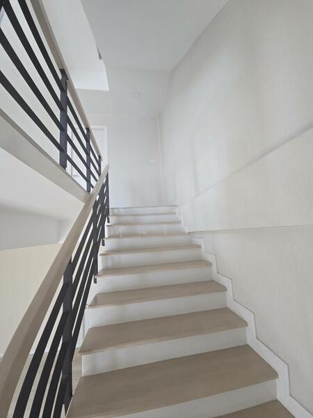 For Sale - ตึกมุมหายาก ทำเลการค้า เหมาะสำหรับทำHome ออฟฟิศ ,Clinic หรือทำค้าขาย !! อาคารพาณิชย์4ชั้น 34.8 ตร.วา, Samut Prakan