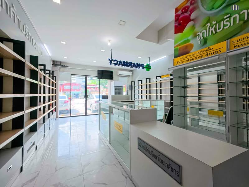 ขาย - ตึกมุมหายาก ทำเลการค้า เหมาะสำหรับทำHome ออฟฟิศ ,Clinic หรือทำค้าขาย !! อาคารพาณิชย์4ชั้น 34.8 ตร.วา, สมุทรปราการ