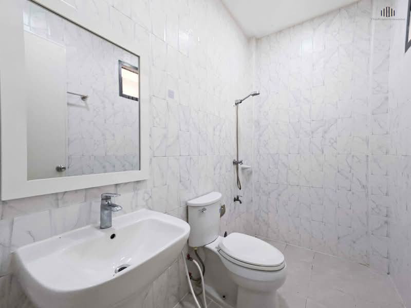 For Sale - ตึกมุมหายาก ทำเลการค้า เหมาะสำหรับทำHome ออฟฟิศ ,Clinic หรือทำค้าขาย !! อาคารพาณิชย์4ชั้น 34.8 ตร.วา, Samut Prakan