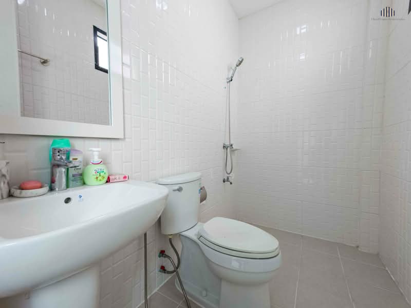 For Sale - ตึกมุมหายาก ทำเลการค้า เหมาะสำหรับทำHome ออฟฟิศ ,Clinic หรือทำค้าขาย !! อาคารพาณิชย์4ชั้น 34.8 ตร.วา, Samut Prakan